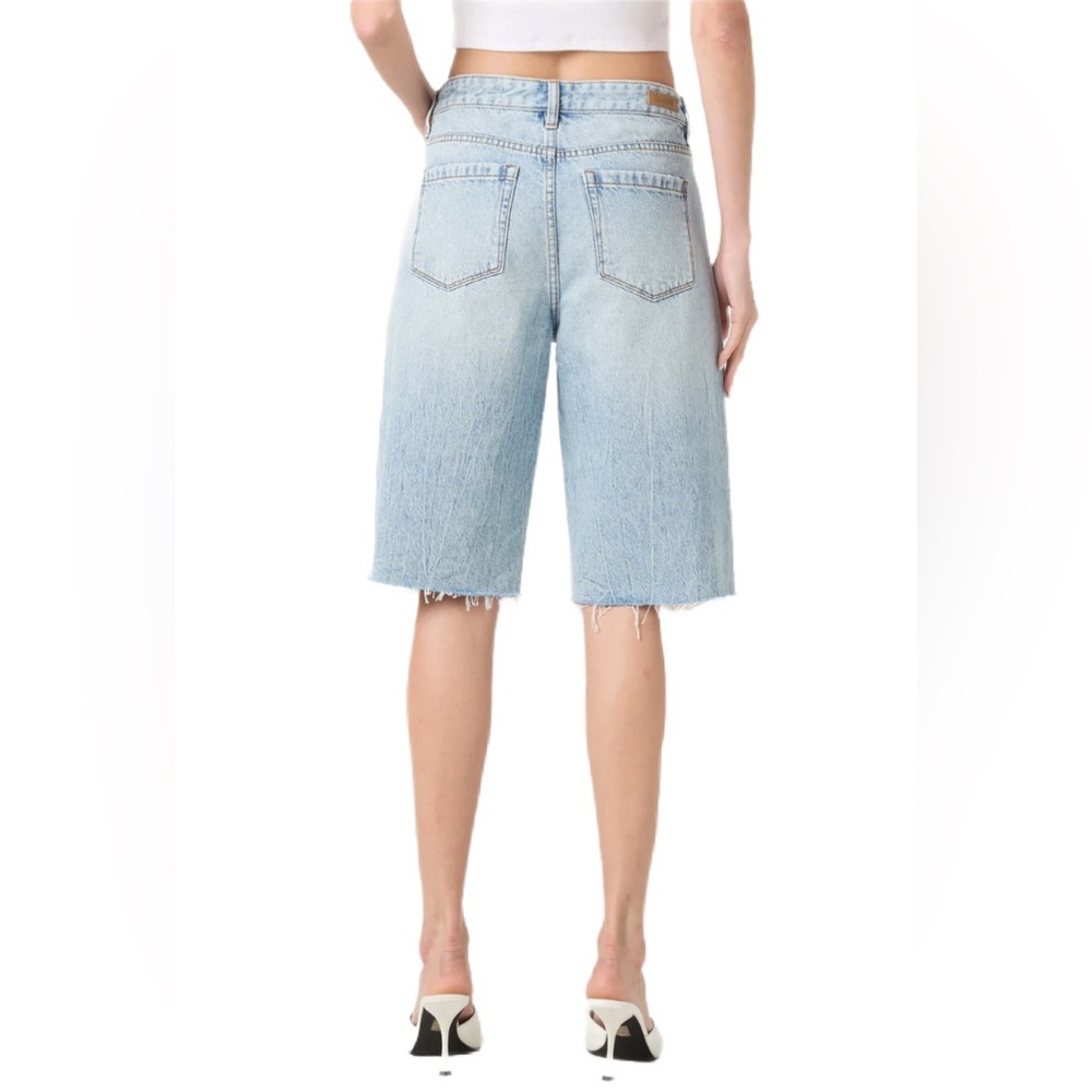 NWT Blank NYC The Leonard Distressed Bermuda Shorts Size 25 - Picture 4 of 10